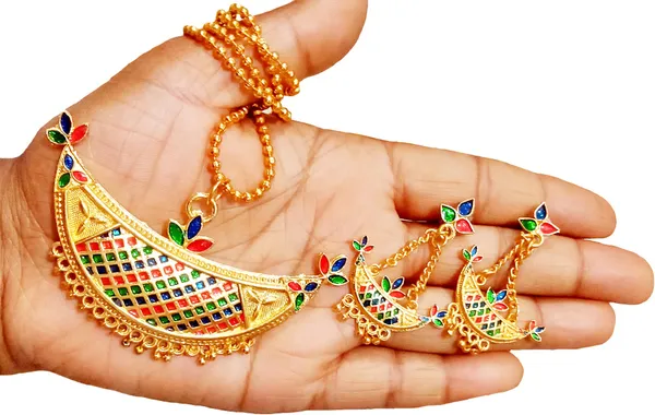 Assamese_Traditional_Gold_Plated_Multicolor_Joonbiri_Chain_Jewellery_Set_For_Women_&_Girls